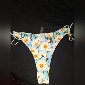 Fashion Nova Plus size swim bottom 1XL